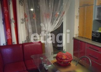 Продаю трехкомнатную квартиру, 68.8 м2, Карачев, улица Карла Либкнехта, 29