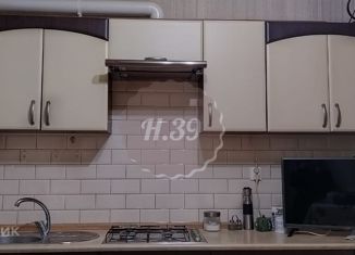 Сдается 1-комнатная квартира, 37 м2, Калининград, улица Ульяны Громовой, 125