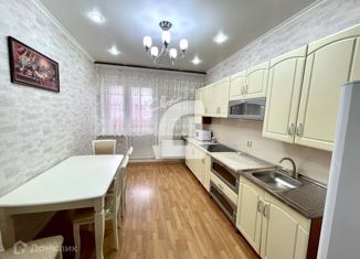 Сдается 2-комнатная квартира, 65 м2, Краснодар, Восточно-Кругликовская улица, 28