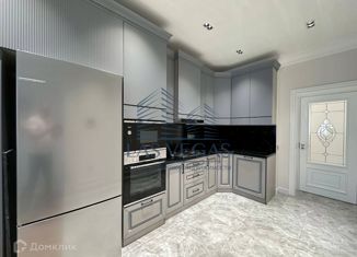 Аренда четырехкомнатной квартиры, 200 м2, Казань, Чистопольская улица, 20А, ЖК Панорама