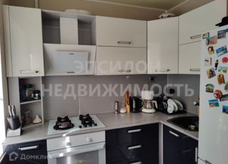 Продается 2-комнатная квартира, 45 м2, Курская область, улица Радищева, 57