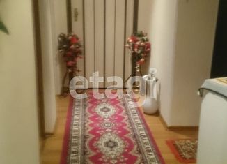 Продается четырехкомнатная квартира, 73 м2, Ипатово, Первомайская улица, 39