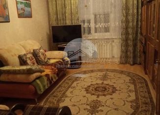 Продается 2-комнатная квартира, 56 м2, Великий Новгород, улица Коровникова, 9к4