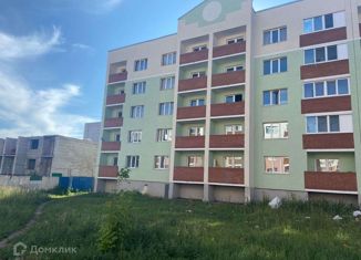 3-ком. квартира на продажу, 72.41 м2, посёлок городского типа Петра Дубрава, улица Строителей, 5