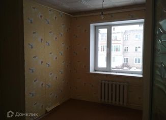 Продаю 3-комнатную квартиру, 60 м2, Уржум, улица Энергетиков, 15