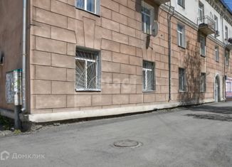 Продажа квартиры студии, 13.4 м2, Курган, улица Ленина, 46