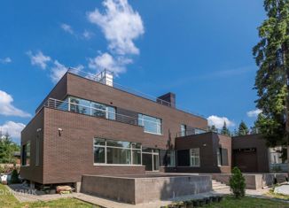 Продаю дом, 760 м2, поселок Назарьево, посёлок Назарьево, с47