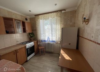 Продается 3-комнатная квартира, 55.8 м2, Крым, улица Мира, 7