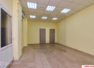 Продаю офис, 43 м2, Краснодар, микрорайон Панорама, улица им. Героя Сарабеева В.И., 5к2