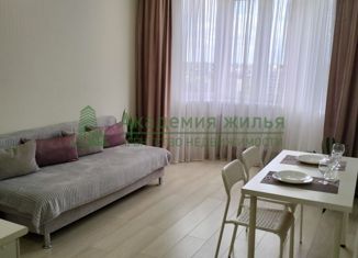 Продается 1-ком. квартира, 35 м2, Энгельс, улица Пушкина, 87