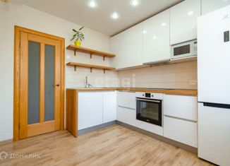 Продаю 2-ком. квартиру, 52.7 м2, Новосибирск, Депутатская улица, 58, метро Площадь Ленина