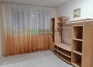 Сдача в аренду двухкомнатной квартиры, 42 м2, Альметьевск, улица Мусы Джалиля, 43