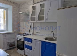 Продажа 1-ком. квартиры, 28 м2, Нижний Новгород, улица Коминтерна, 18, метро Буревестник