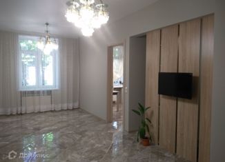 Аренда 3-ком. квартиры, 64 м2, Москва, улица Металлургов, 3, метро Перово