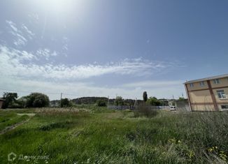 Продаю земельный участок, 6.6 сот., село Белоглинка, Александровская улица, 13