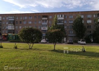 Сдаю 2-ком. квартиру, 44.7 м2, Копейск, улица Петра Томилова, 17