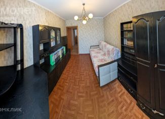 Продается 3-комнатная квартира, 65.9 м2, Калужская область, улица Курчатова, 54
