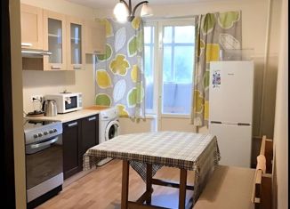 Продается 2-ком. квартира, 52 м2, Москва, улица Бутлерова, 30, метро Беляево