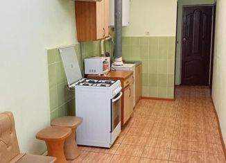 Продаю 3-комнатную квартиру, 46 м2, деревня Инютино, Советская улица, 4