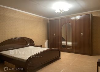 Четырехкомнатная квартира на продажу, 146.9 м2, Волгодонск, проспект Строителей, 7Б