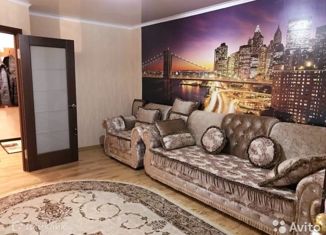 Продается 2-ком. квартира, 63 м2, Ставрополь, Комсомольская улица, 81, микрорайон №2