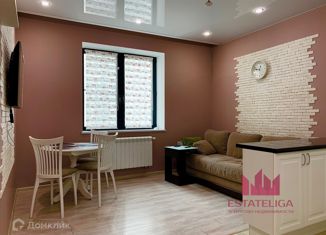 Трехкомнатная квартира в аренду, 75 м2, Москва, Кронштадтский бульвар, 6к2, метро Водный стадион