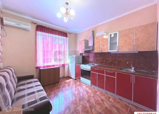 Продам 1-комнатную квартиру, 41.8 м2, Краснодар, улица имени Ф.И. Шаляпина, 33