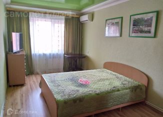 Продажа двухкомнатной квартиры, 46 м2, Крымск, улица Маршала Гречко, 76