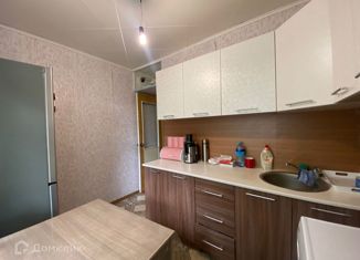 Продажа 3-ком. квартиры, 62 м2, Ставрополь, улица 50 лет ВЛКСМ, 52/3, микрорайон № 33