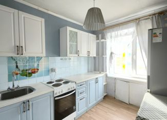 Продажа 2-комнатной квартиры, 48 м2, Елизово, улица Рябикова, 16