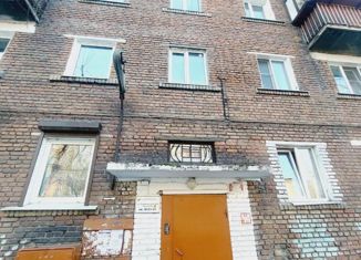 3-комнатная квартира на продажу, 53.3 м2, Иркутск, улица Баррикад, 54М