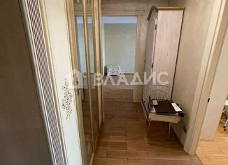 Трехкомнатная квартира на продажу, 60.5 м2, Москва, улица Генерала Тюленева, 39, метро Тёплый Стан