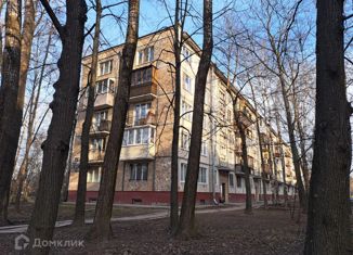 Продаю 1-комнатную квартиру, 31 м2, Санкт-Петербург, метро Звёздная, проспект Космонавтов, 52к2