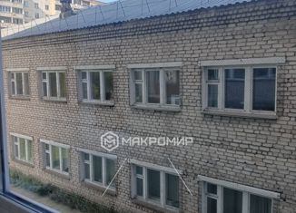 Продается трехкомнатная квартира, 58 м2, Киров, Красноармейская улица, 61, Ленинский район