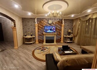 Продаю трехкомнатную квартиру, 90.2 м2, Краснодар, Кубанская улица, 52, Кубанская улица