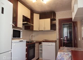 Продаю 2-комнатную квартиру, 49 м2, Самара, улица Мичурина, 143, Октябрьский район