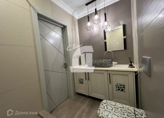 Продам двухкомнатную квартиру, 70 м2, Краснодар, Российская улица, 79/3к2, ЖК Москва