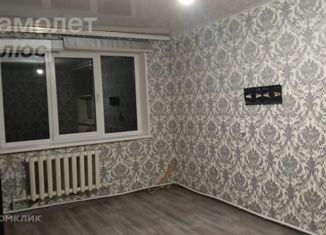 Продажа 2-комнатной квартиры, 47.9 м2, деревня Алексеевка, Комсомольская улица, 4