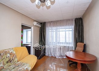 Продается 3-комнатная квартира, 54.7 м2, Новосибирск, улица Стофато, 11, метро Золотая Нива