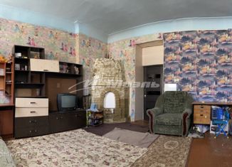 Продаю 2-ком. квартиру, 42.9 м2, Симферополь, улица Туристов, 1, Железнодорожный район