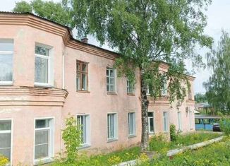 Продажа двухкомнатной квартиры, 54.8 м2, посёлок городского типа Вахруши, Школьная улица, 4