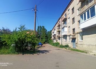 Продам 2-комнатную квартиру, 47.6 м2, Никольское, Лесная улица, 4