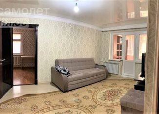 Продается 2-комнатная квартира, 45 м2, Грозный, улица У.А. Садаева, 2, 1-й микрорайон