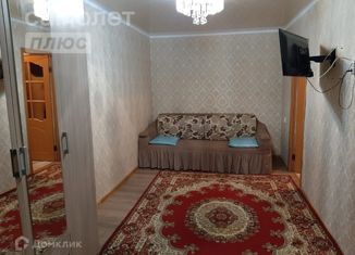 Продажа 2-комнатной квартиры, 47.2 м2, Астрахань, улица Ботвина, 6