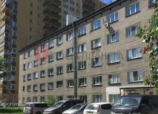Продам комнату, 13.3 м2, Новосибирск, улица Никитина, 143, улица Никитина