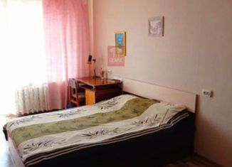 Продается трехкомнатная квартира, 67.4 м2, Крым, проспект Победы, 33