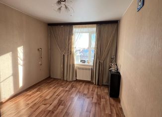 Продам 2-ком. квартиру, 46.9 м2, Елизово, улица Виталия Кручины, 12Б