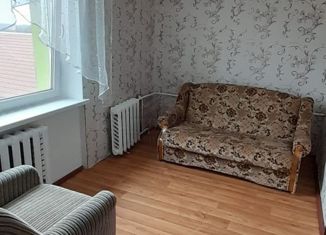 Продаю 4-ком. квартиру, 64 м2, Черняховск, улица Чайковского, 1