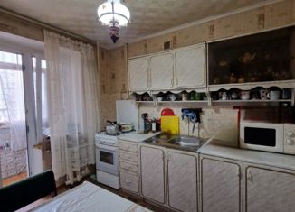 2-комнатная квартира на продажу, 51.8 м2, Нальчик, улица Идарова, 158, район Стрелка