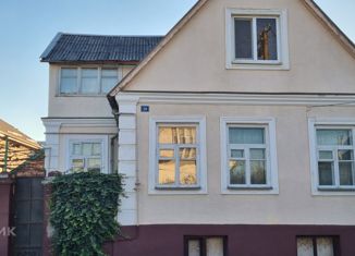 Четырехкомнатная квартира на продажу, 150 м2, Нальчик, улица Разина, 29, район Александровка